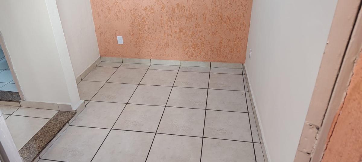 Sala, Ipiranga, 1 Quarto, 0 Vaga