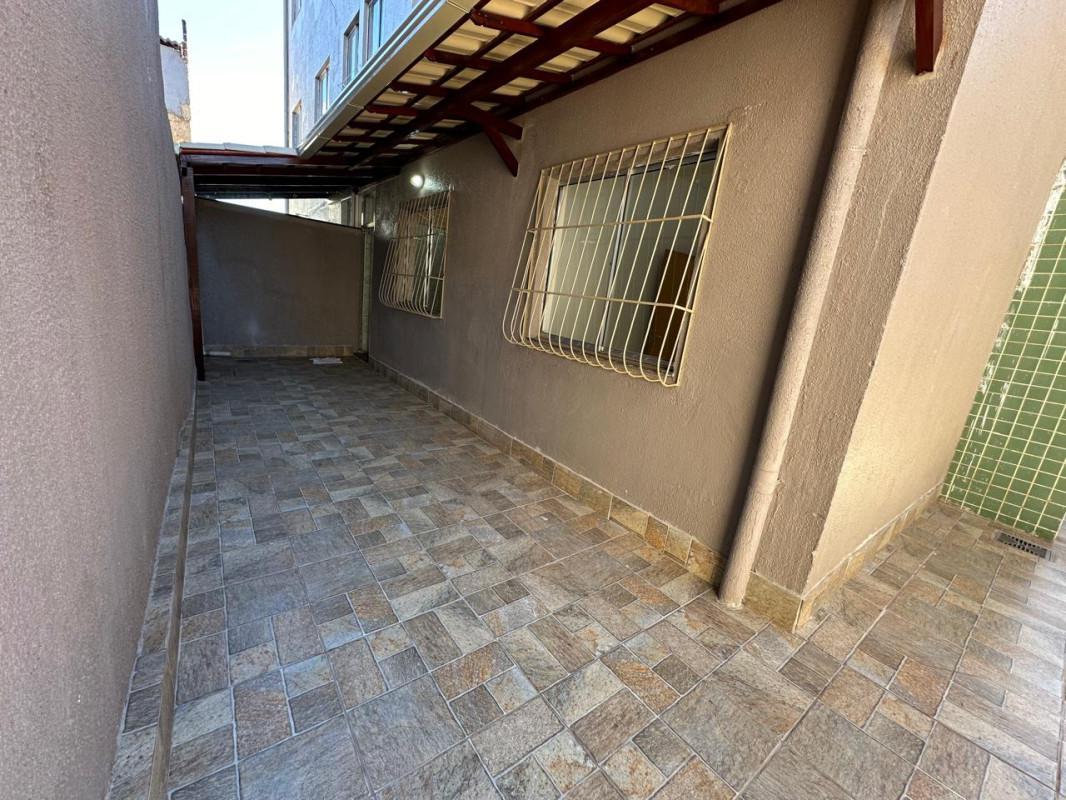 Apartamento, Centro, 2 Quartos, 1 Vaga