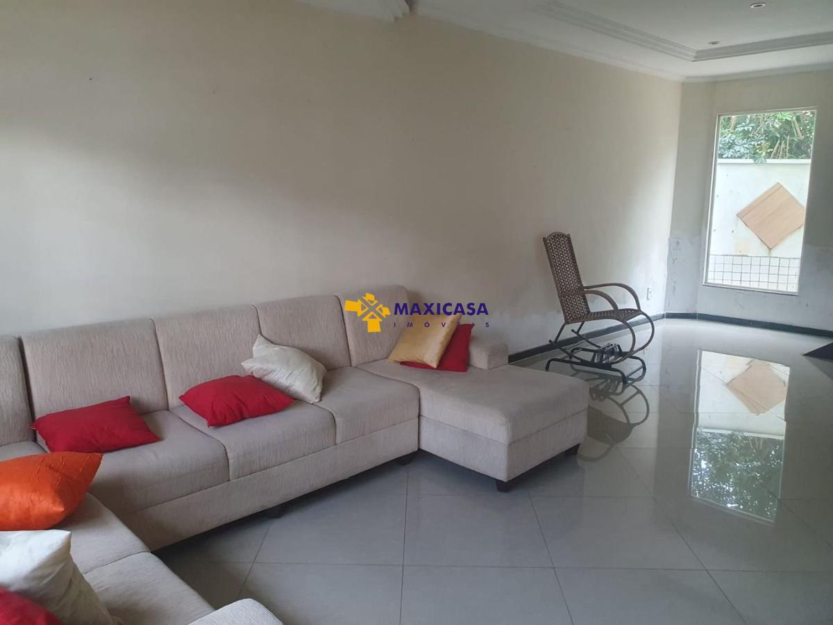 Casa, Trevo, 3 Quartos, 6 Vagas, 1 Suíte