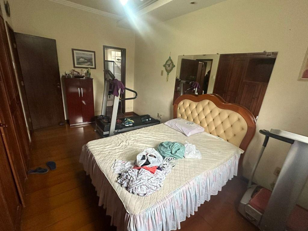 Cobertura, Centro, 4 Quartos, 2 Vagas, 1 Suíte