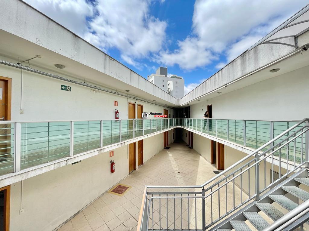 Galpão, Liberdade, 0 Quarto, 2 Vagas