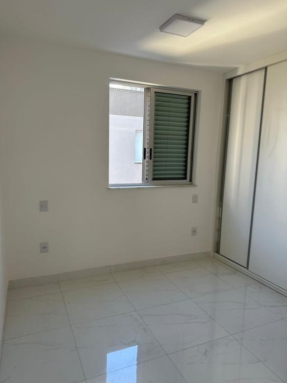 Apartamento, Serra, 2 Quartos, 2 Vagas, 1 Suíte