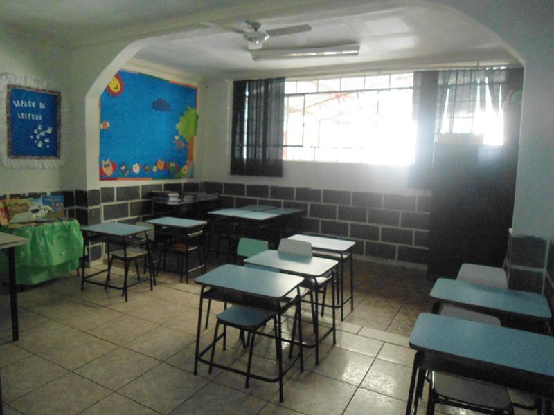 Casa Comercial, Jardim Riacho das Pedras, 14 Quartos, 0 Vaga