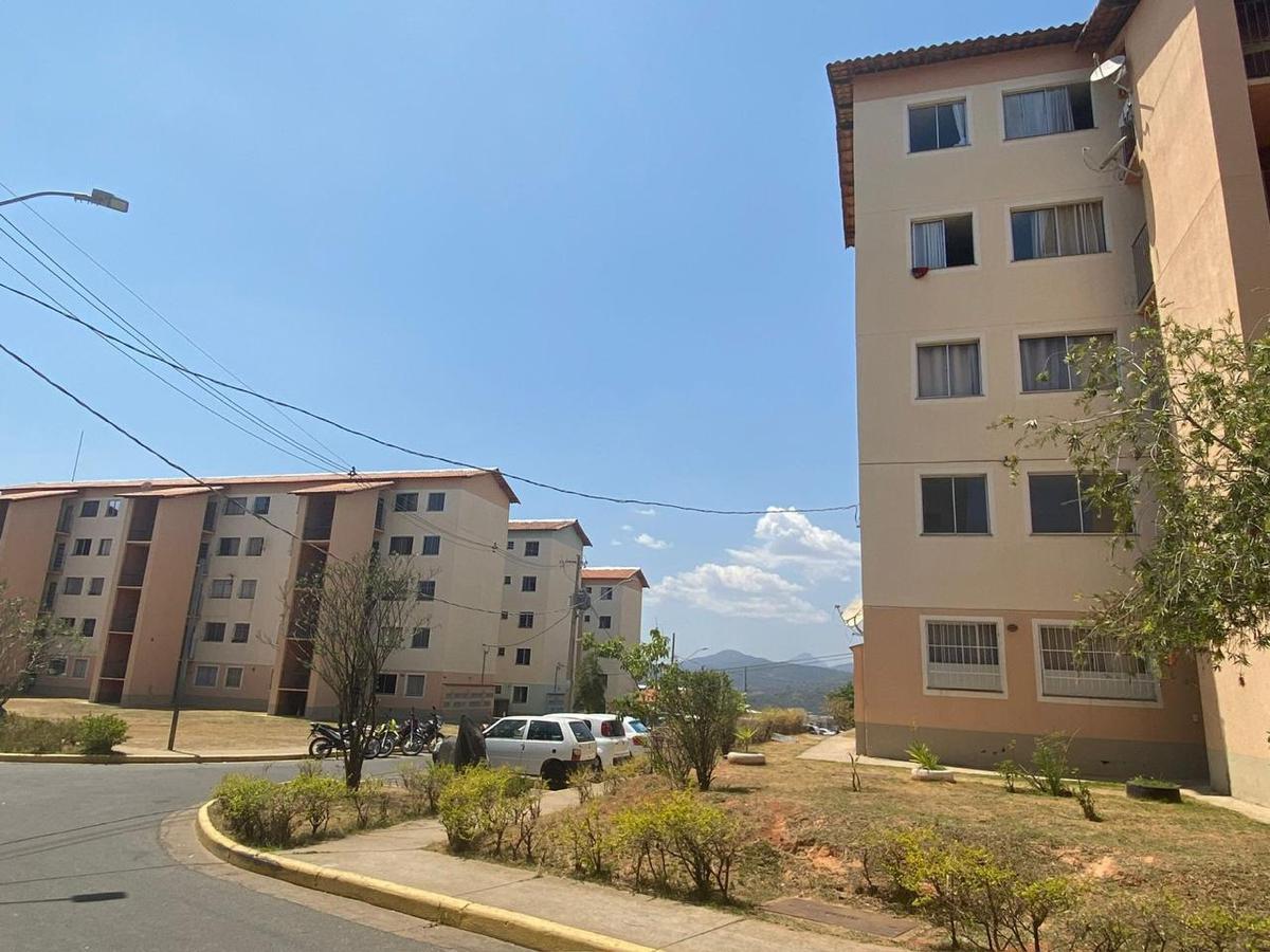 Apartamento, Jardim Vitória, 2 Quartos, 1 Vaga