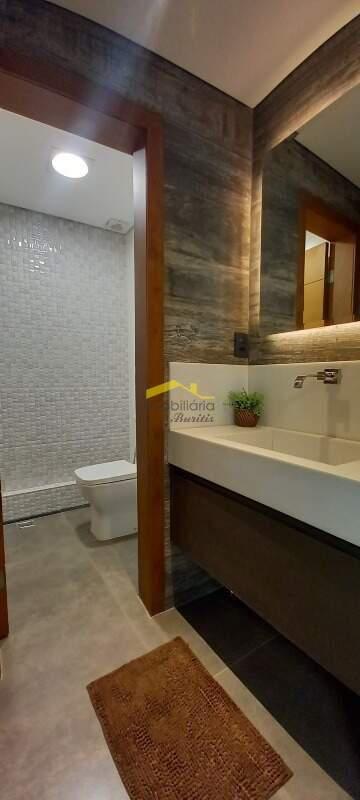 Casa, Buritis, 5 Quartos, 3 Vagas, 4 Suítes