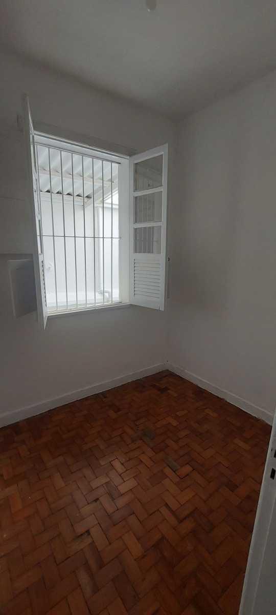 Casa Comercial, Prado, 1 Quarto, 0 Vaga