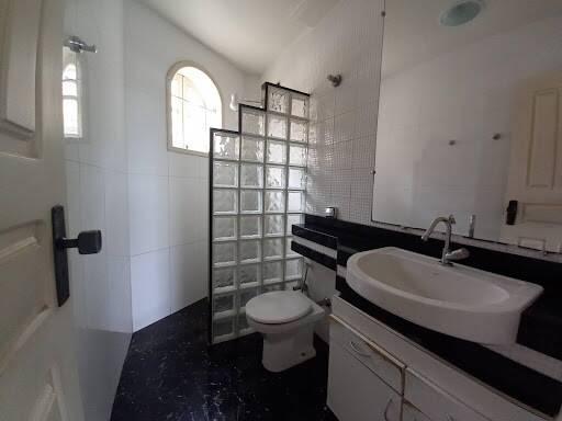 Casa, Centro, 3 Quartos, 0 Vaga, 1 Suíte
