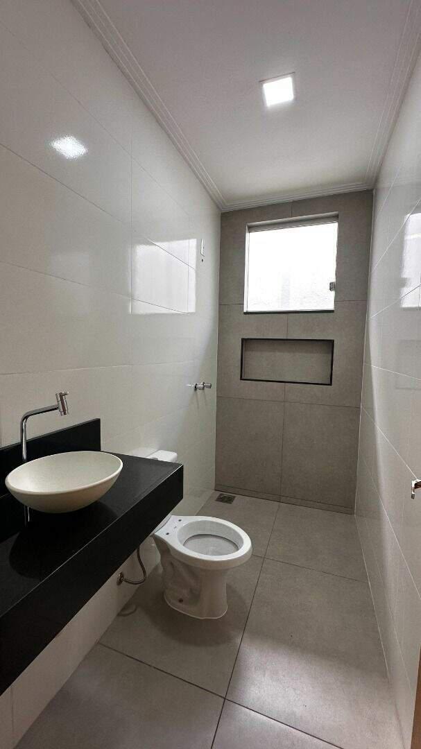 Casa, Novo Centro, 3 Quartos, 2 Vagas, 1 Suíte