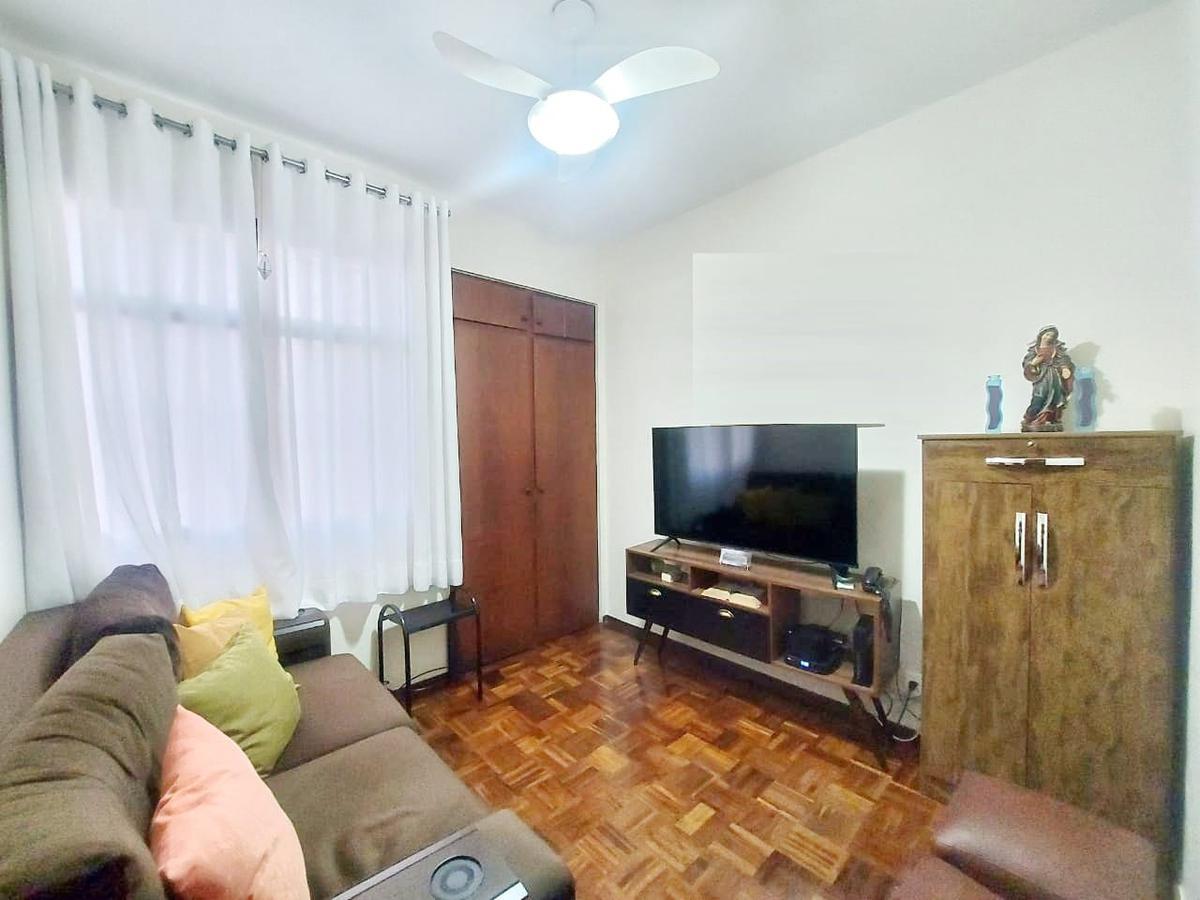 Apartamento, Floresta, 3 Quartos, 1 Vaga