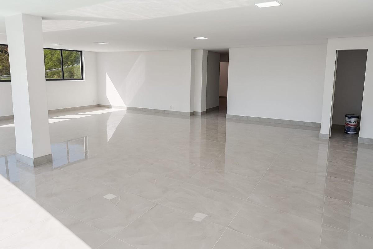 Apartamento, Santa Lúcia, 4 Quartos, 4 Vagas, 2 Suítes