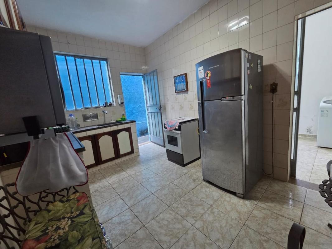 Casa, Coqueiros, 4 Quartos, 1 Vaga, 1 Suíte