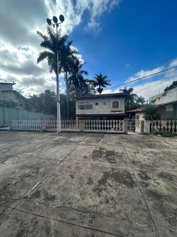 Casa, Braúnas, 4 Quartos, 5 Vagas, 2 Suítes