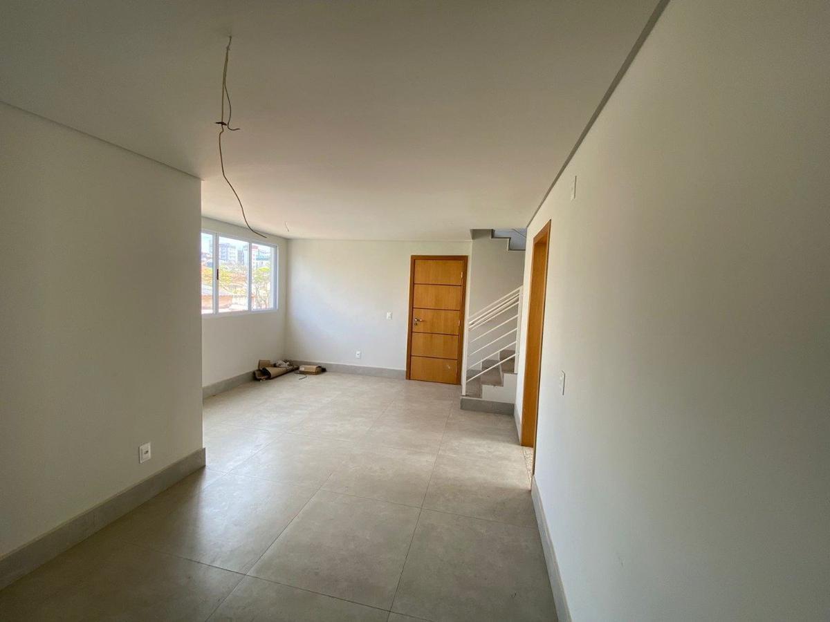 Cobertura, União, 4 Quartos, 2 Vagas, 2 Suítes