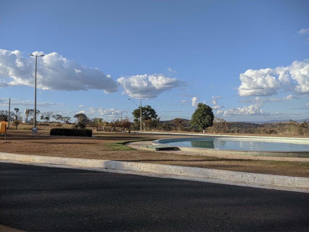 Lote, Centro, 0 Quarto, 0 Vaga