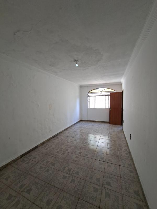 Casa, Paulo VI, 3 Quartos, 2 Vagas, 1 Suíte