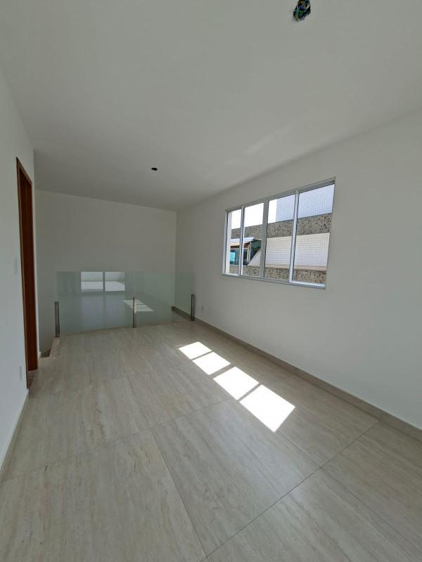 Cobertura, Santa Cruz (barreiro), 3 Quartos, 2 Vagas, 1 Suíte