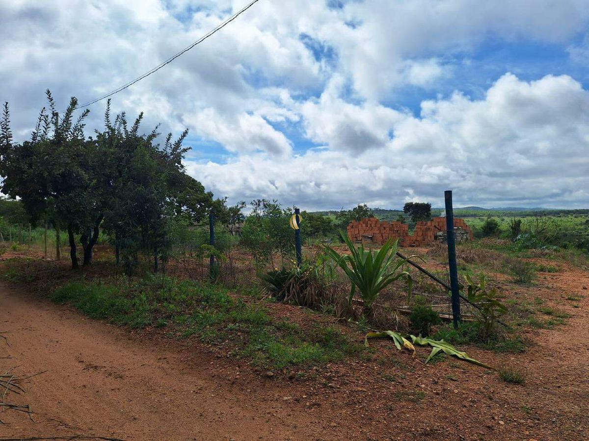 Fazenda, Centro, 2 Quartos, 0 Vaga