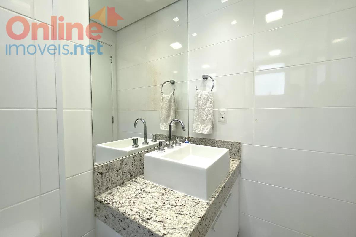 Apartamento, Funcionários, 2 Quartos, 0 Vaga, 2 Suítes