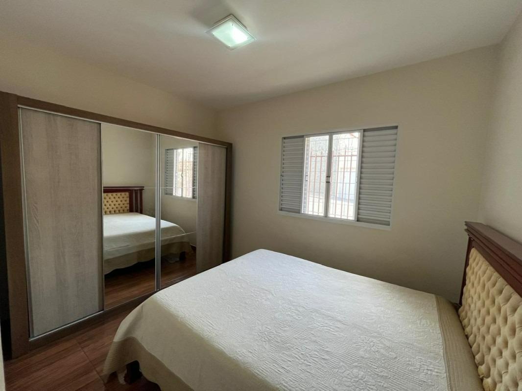 Casa, Santa Efigênia, 4 Quartos, 1 Vaga