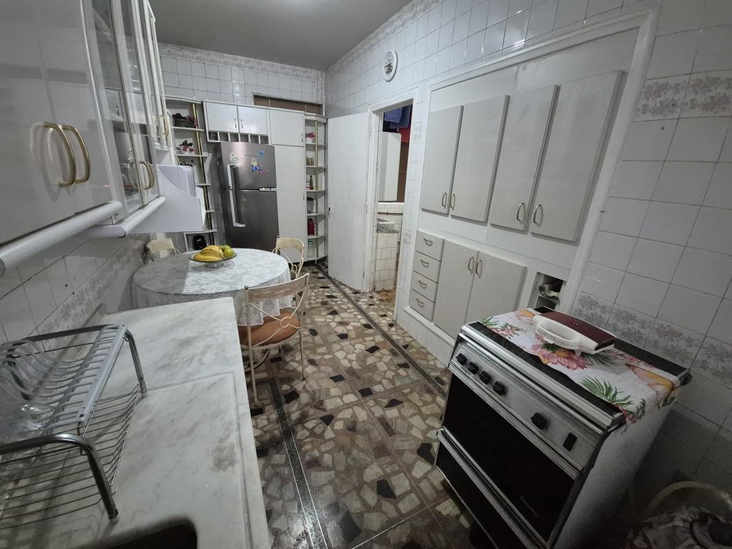 Apartamento, Centro, 3 Quartos, 0 Vaga, 1 Suíte