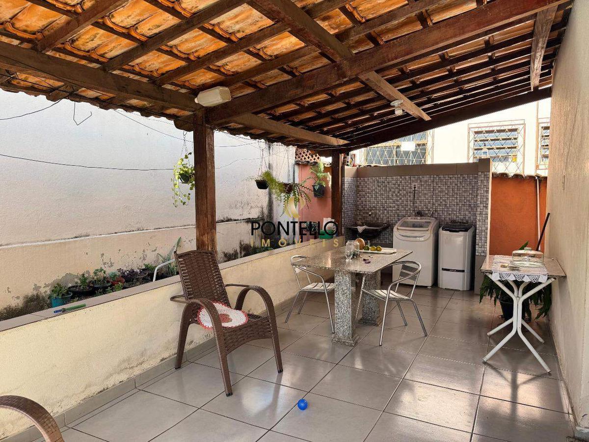Casa, Indústrias, 2 Quartos, 1 Vaga