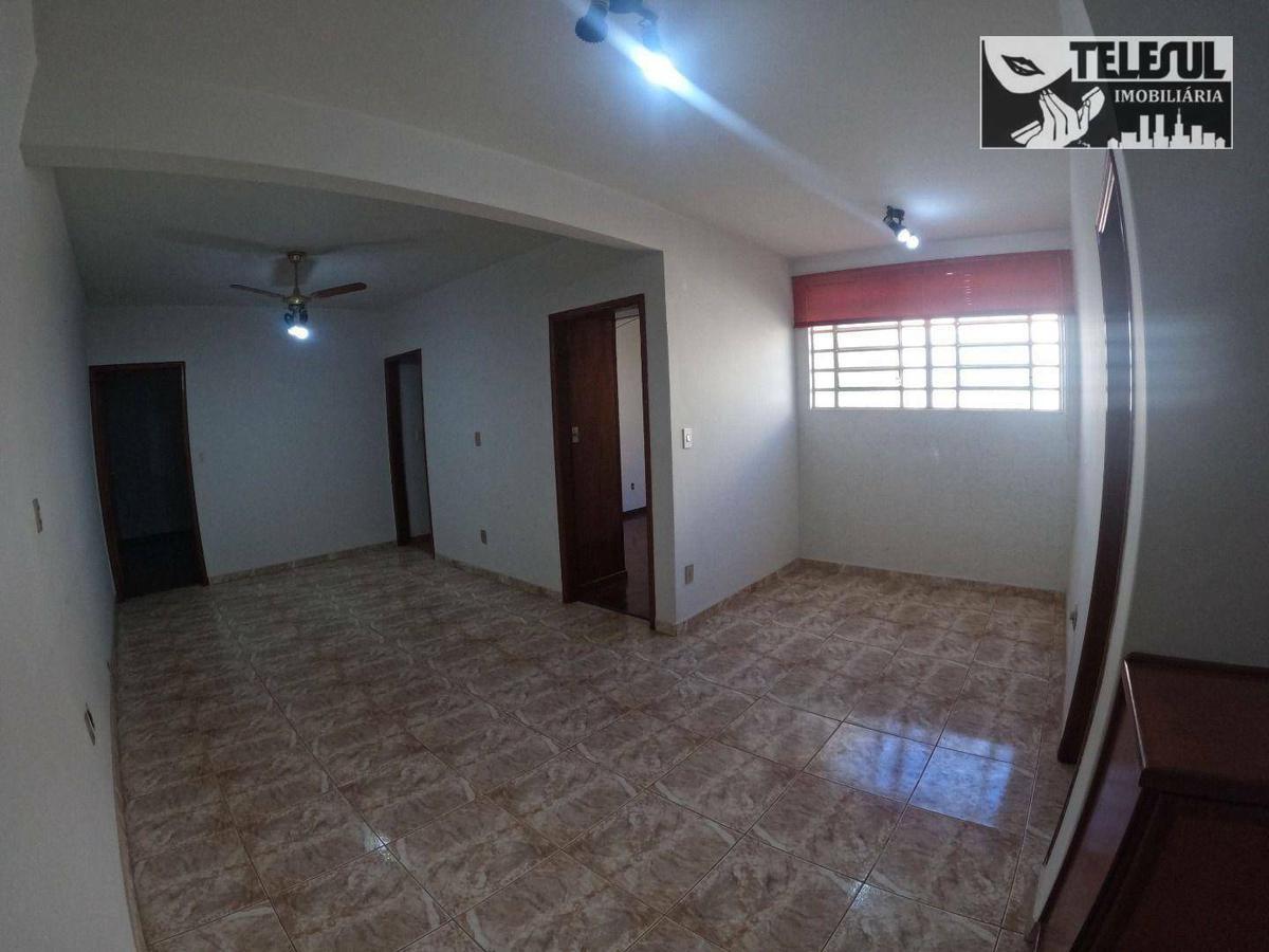 Apartamento, Centro, 3 Quartos, 2 Vagas, 1 Suíte