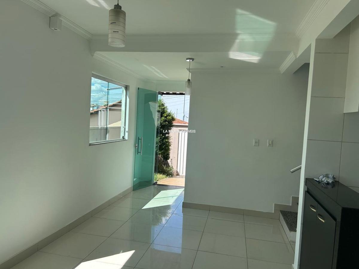 Casa, Santa Helena, 3 Quartos, 2 Vagas, 1 Suíte