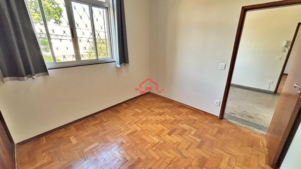 Apartamento, Carlos Prates, 2 Quartos, 1 Vaga
