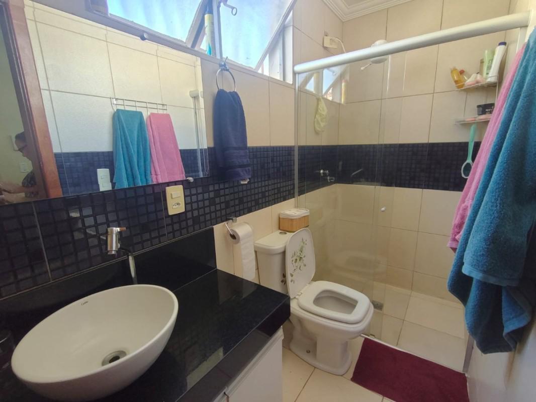 Apartamento, Santa Mônica, 2 Quartos, 1 Vaga