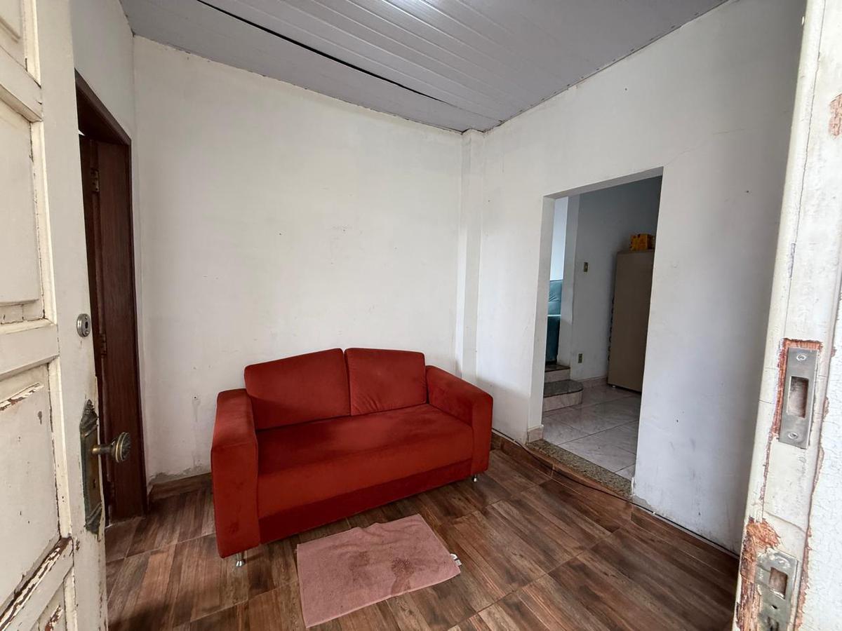 Casa, Renascença, 2 Quartos, 3 Vagas