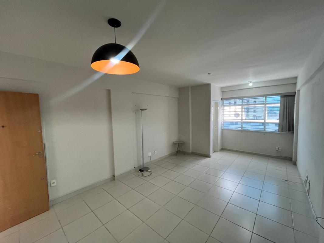 Sala, Padre Eustáquio, 0 Quarto, 1 Vaga