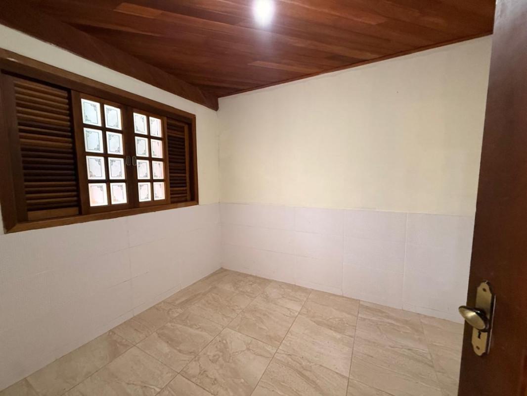 Casa, Sagrada Família, 3 Quartos, 3 Vagas, 2 Suítes