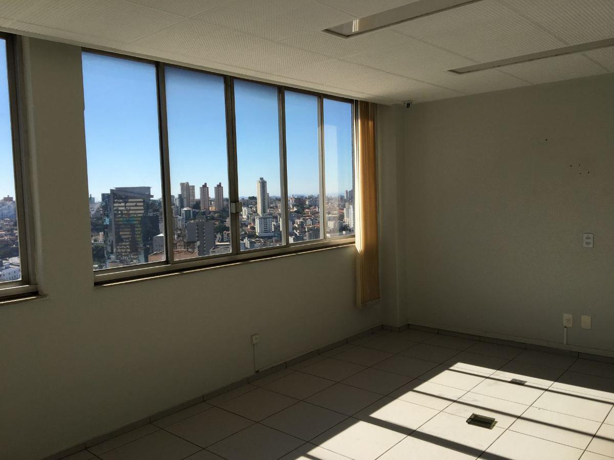 Andar, Centro, 1 Quarto, 0 Vaga