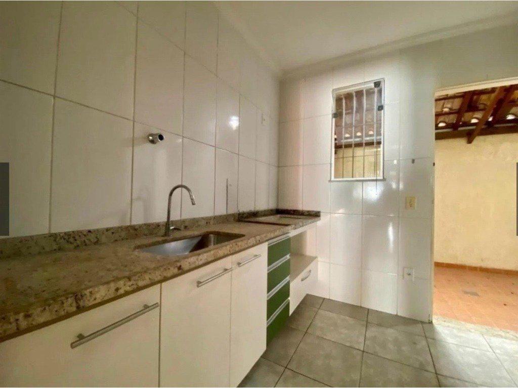 Casa, Piratininga (venda Nova), 2 Quartos, 2 Vagas