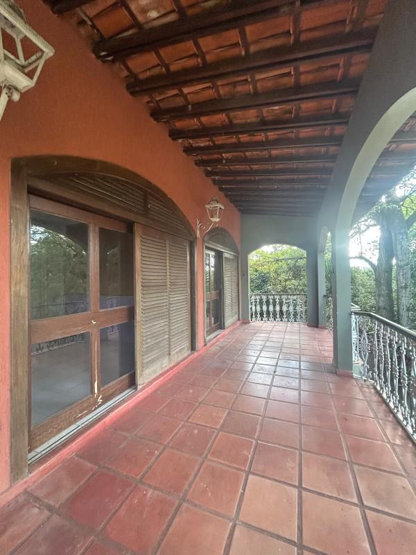 Casa, Braúnas, 4 Quartos, 5 Vagas, 2 Suítes