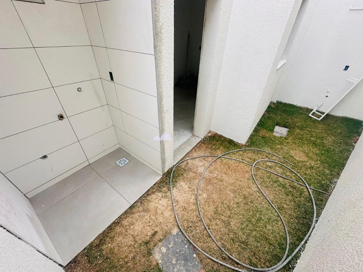 Casa, Itapoã, 3 Quartos, 2 Vagas, 1 Suíte