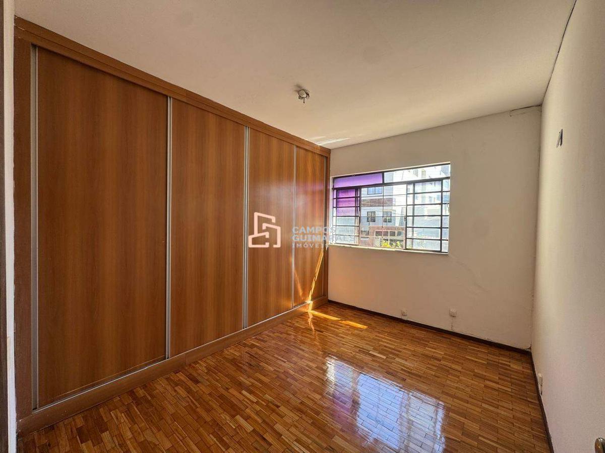 Casa, Barreiro, 2 Quartos, 2 Vagas