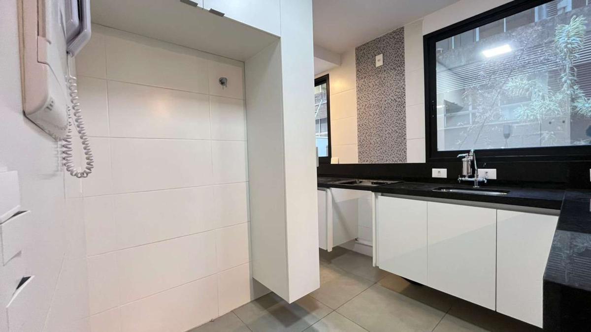 Apartamento, Savassi, 2 Quartos, 2 Vagas, 1 Suíte