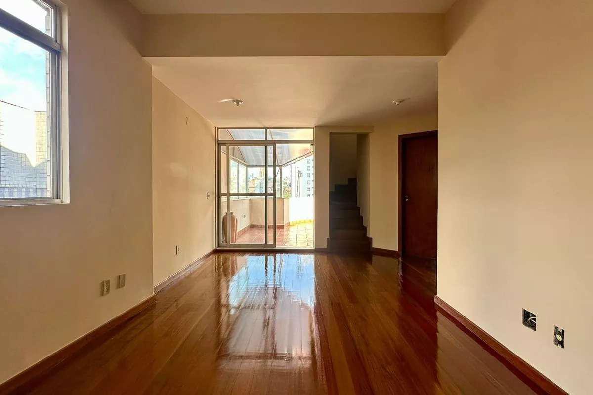 Cobertura, Luxemburgo, 3 Quartos, 2 Vagas, 2 Suítes