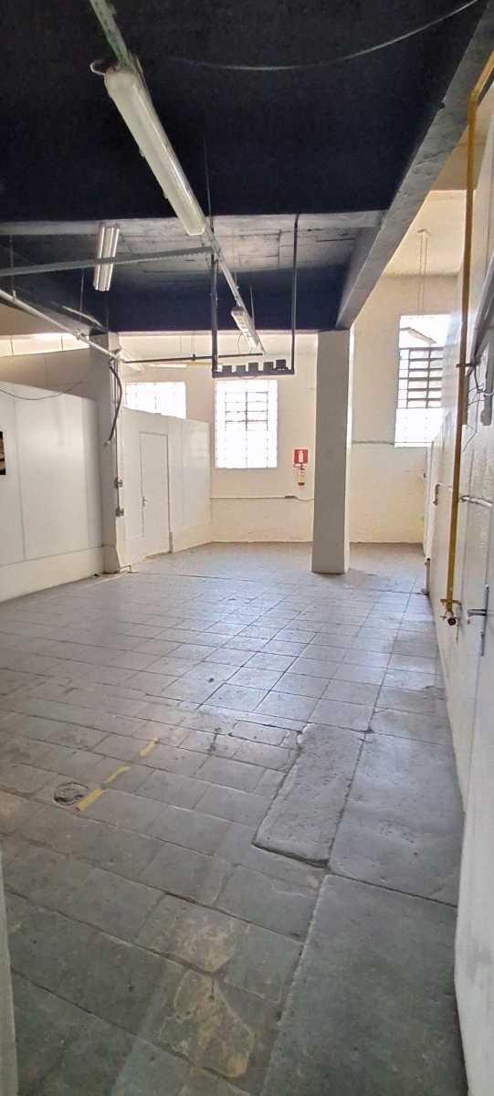 Galpão, Floresta, 0 Quarto, 6 Vagas