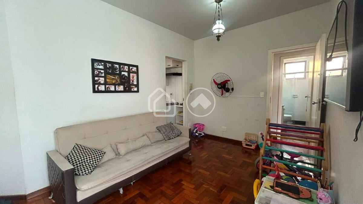 Apartamento, Estoril, 3 Quartos, 1 Vaga, 1 Suíte