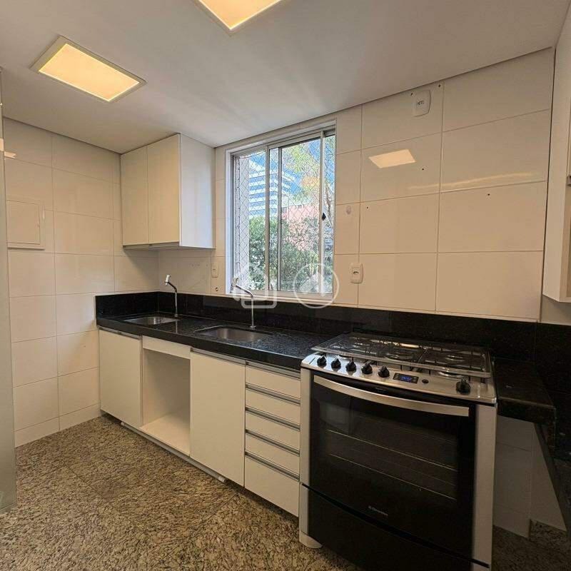 Apartamento, Serra, 2 Quartos, 2 Vagas, 2 Suítes