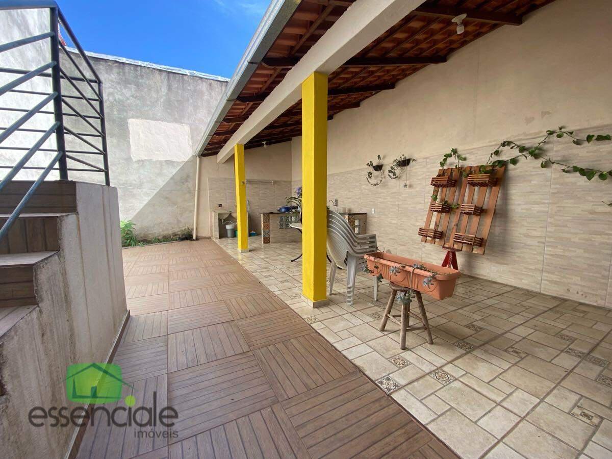 Casa, Jardim Riacho das Pedras, 4 Quartos, 2 Vagas, 1 Suíte