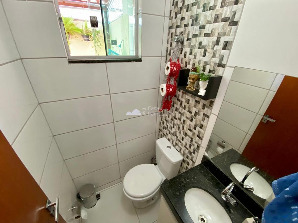 Casa, Europa, 3 Quartos, 1 Vaga, 1 Suíte