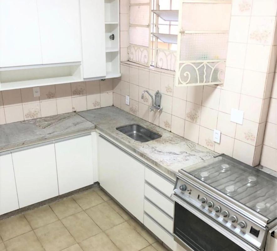 Casa, Lourdes, 5 Quartos, 2 Vagas, 1 Suíte