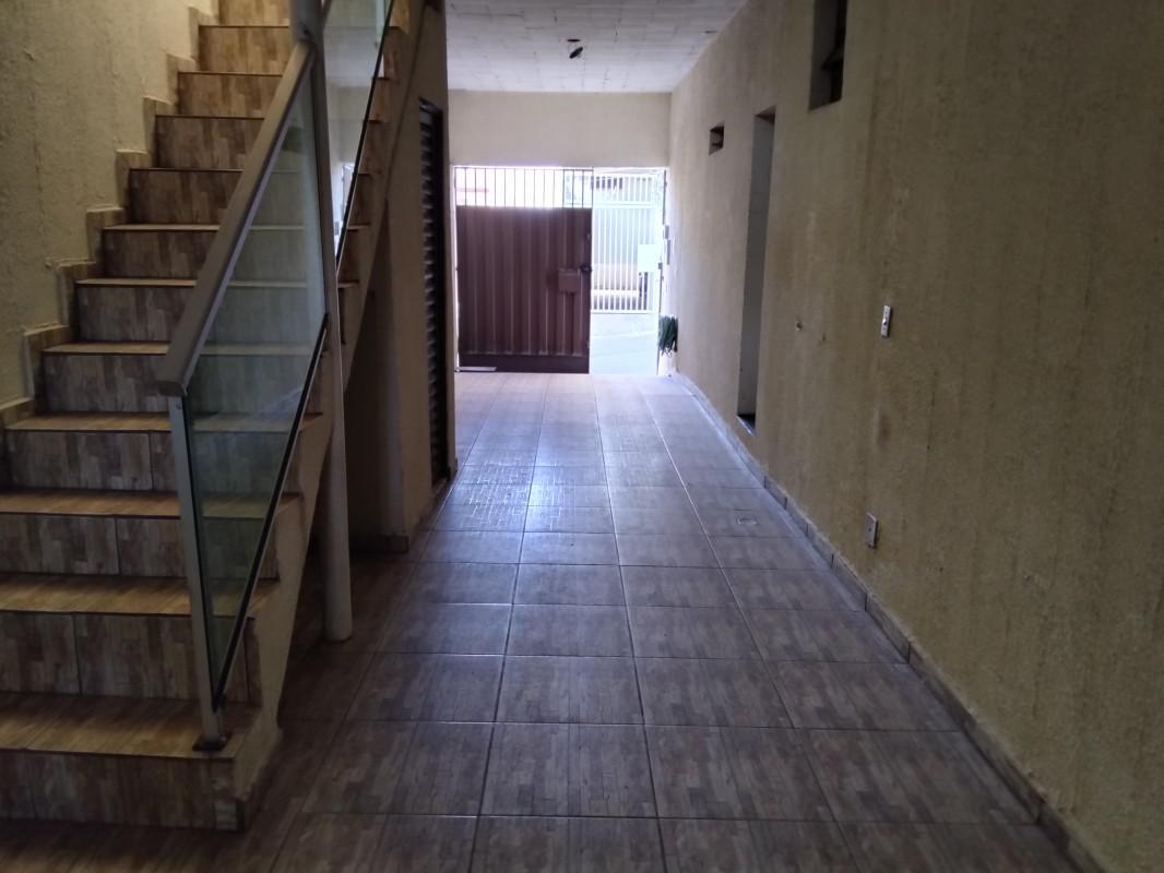 Casa, Amazonas, 3 Quartos, 2 Vagas, 1 Suíte