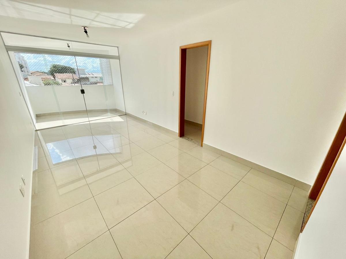 Apartamento, Itapoã, 3 Quartos, 2 Vagas, 1 Suíte