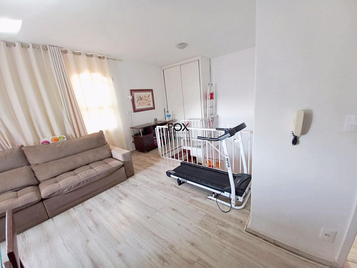 Casa, Santa Lúcia, 5 Quartos, 4 Vagas, 2 Suítes