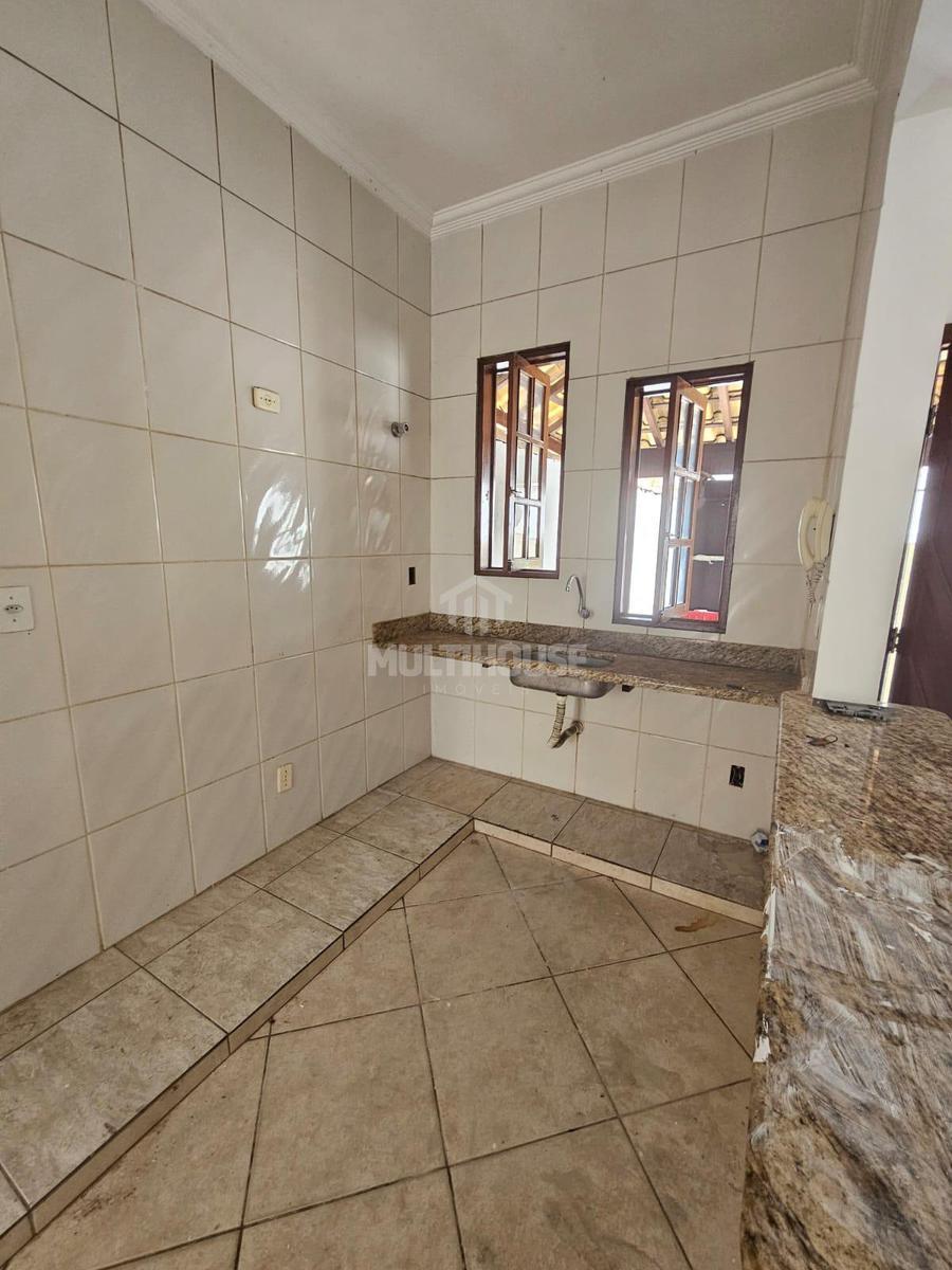 Casa, Letícia, 2 Quartos, 1 Vaga