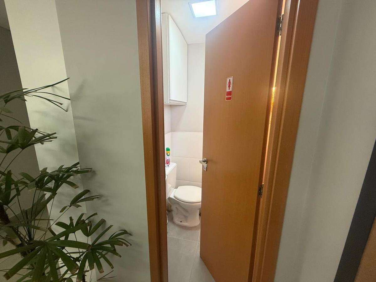 Sala, Cidade Nova, 0 Quarto, 0 Vaga